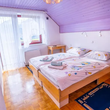 Appartement Mavrica *