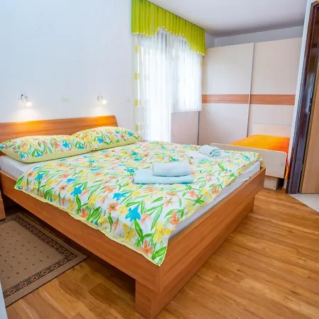 Mavrica Apartment