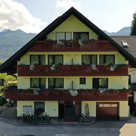 Apartment Mavrica Bohinj