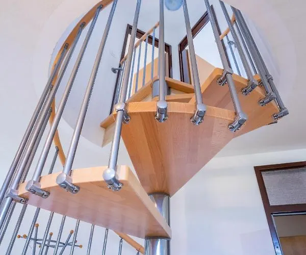 Mavrica ボーヒニ